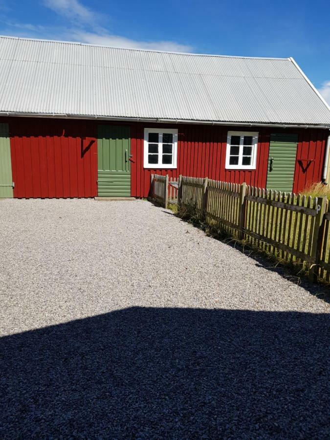 Vare 4 Vandrarhem Traslovslage Екстер'єр фото